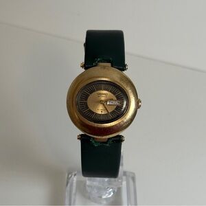 Seiko Gold Round Dial Watch with Dark Green Strap